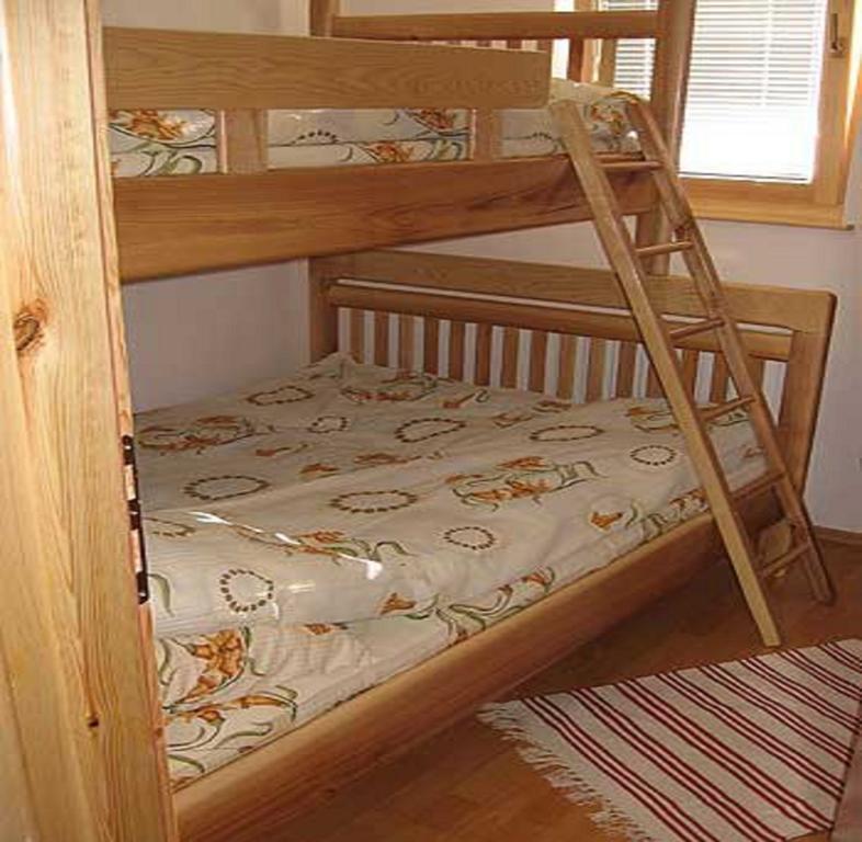 יהורינה Apartments Prijatelji מראה חיצוני תמונה