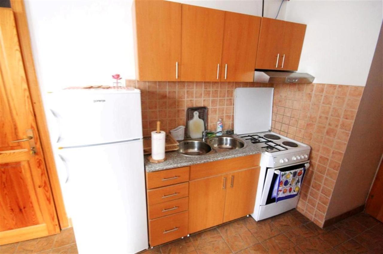 יהורינה Apartments Prijatelji מראה חיצוני תמונה