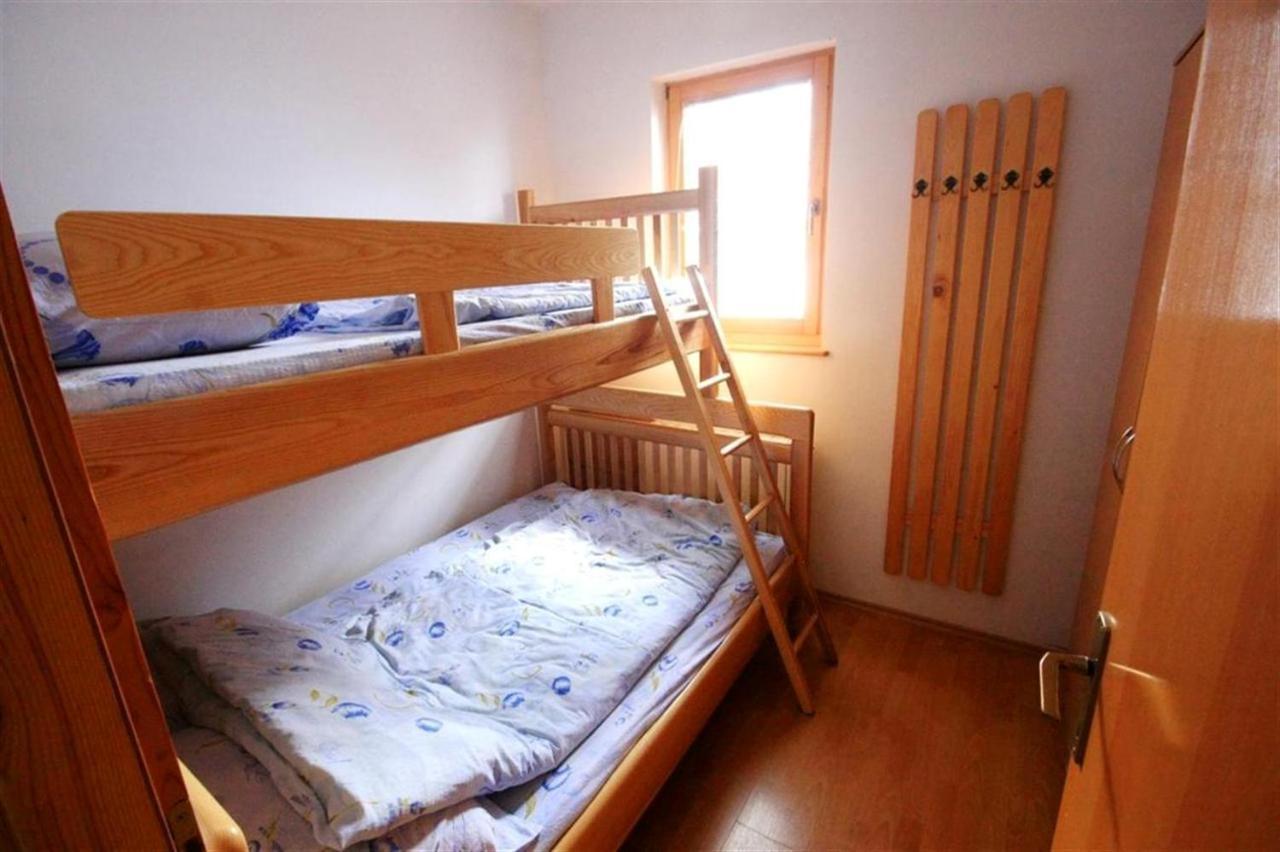 יהורינה Apartments Prijatelji מראה חיצוני תמונה